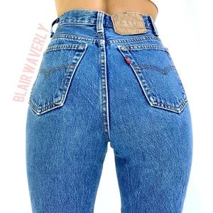 🍑Vintage Levi’s 80’s curvy 501 🍑 price firm